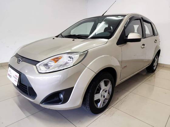 FORD FIESTA 1.6 MPI CLASS HATCH 8V FLEX 4P MANUAL FORD FIESTA 1.6 MPI CLASS HATCH 8V FLEX 4P MANUAL